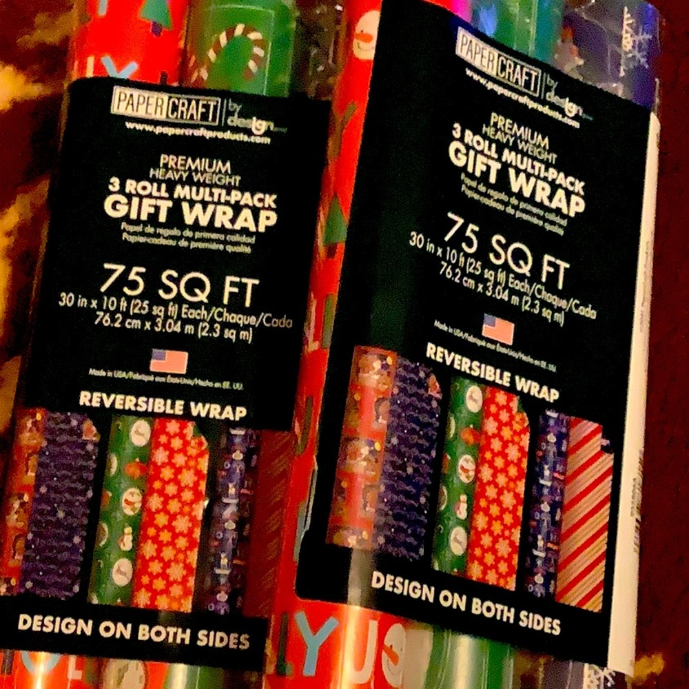 CHRISTMAS BUNDLE HOLIDAY GIFT WRAP 6 ROLLS, 150 SQUARE FEET, FESTIVE DESIGNS
